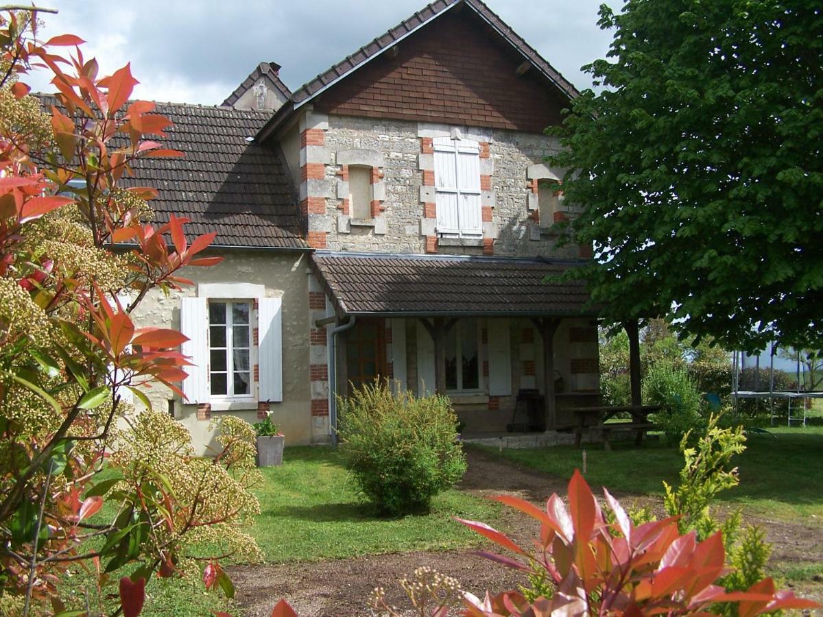 Gite En Forterre Druyes-les-Belles-Fontaines Exterior photo